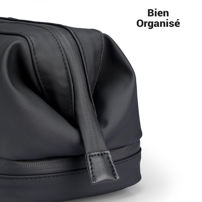 Trousse de toilette noire