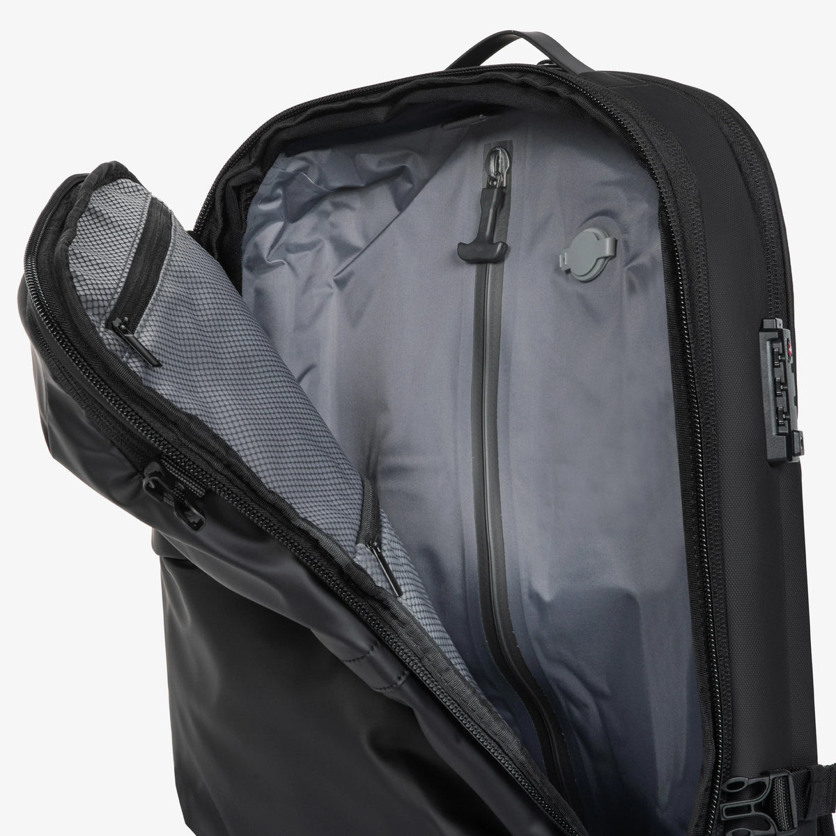 VAULT (60L) - PACK