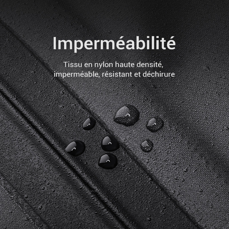 Sac à compression sous vide avec tissu imperméable et gouttes d’eau visibles